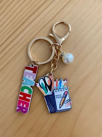 Porte-clé “Back to School” NEUF – Cadeau de fin d’année maîtresse