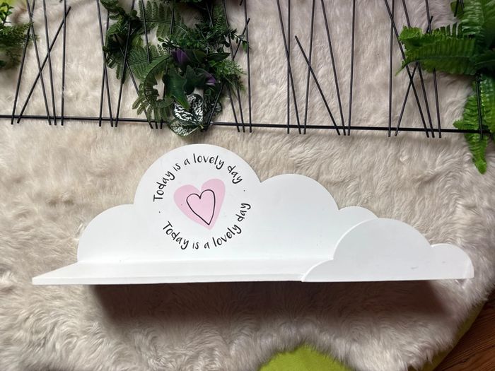 Étagère pour chambre enfant - Motif nuages