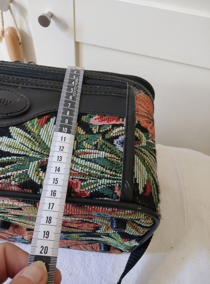 Vanity de voyage a bandoulière - photo numéro 6