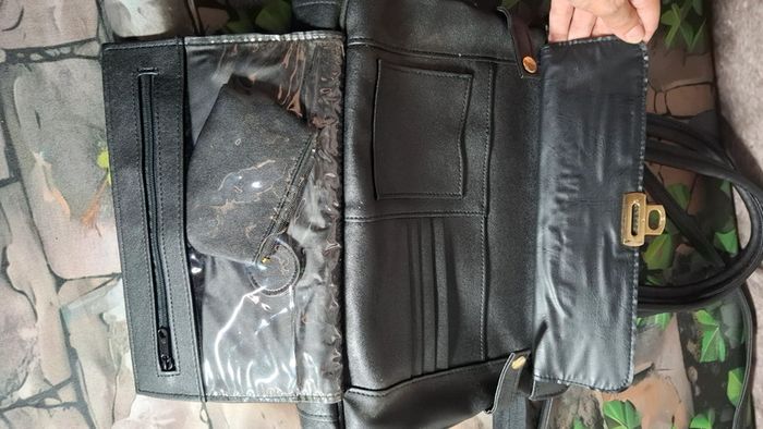 Sac à main bandoulière élégant nombreux rangement - photo numéro 4