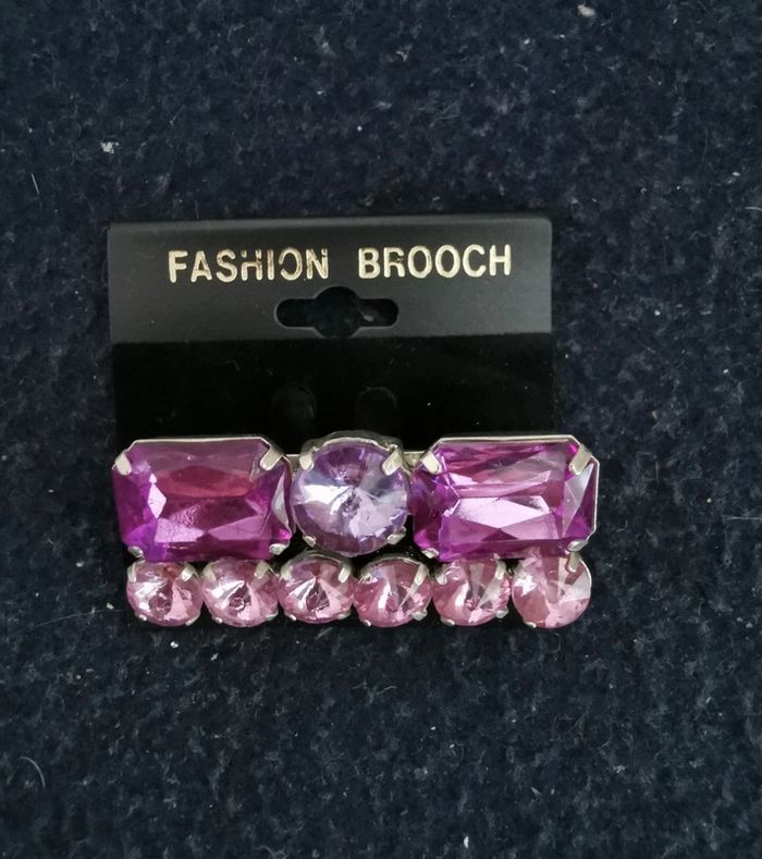 Broche a strass