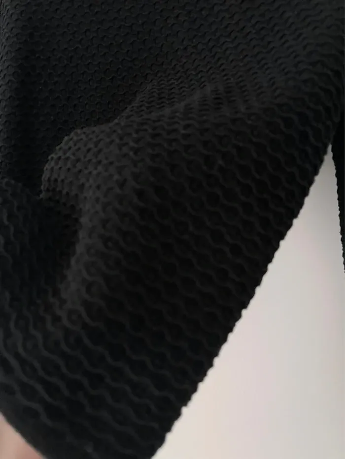 Très beau pull noir en 100% coton texturé Monoprix Femme - photo numéro 2