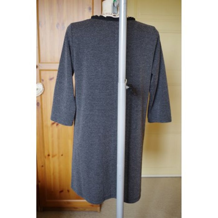 RINASCIMENTO - Robe pull, strass,  Taille 42 - photo numéro 3