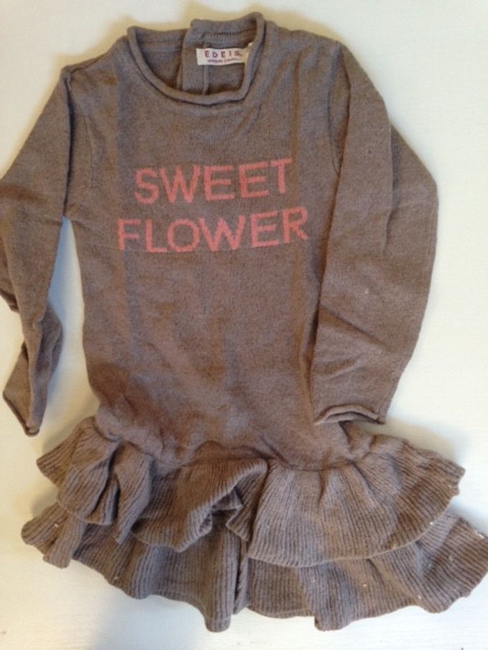 robe molettonné courte à volant hiver