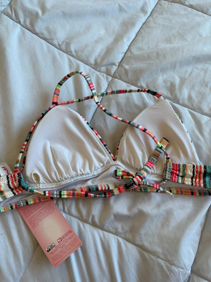 Jolie haut de maillot de bain - bikini top multicolore motif fleurie rayé taille XS/34 - photo numéro 2
