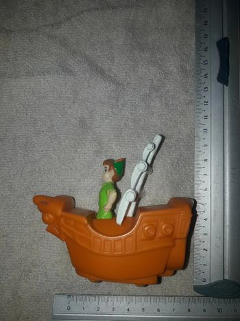 Peter pan figurine