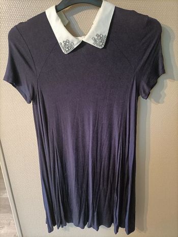 Robe violet mauve avec col et strass