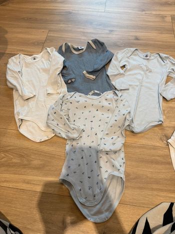 Lot body petit bateau