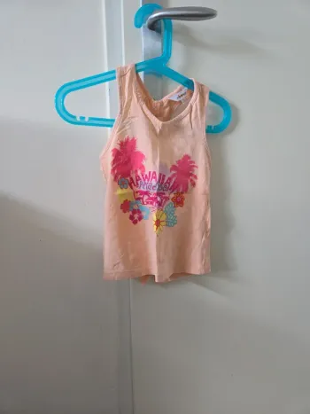 T-shirt fille taille 4ans kiabi