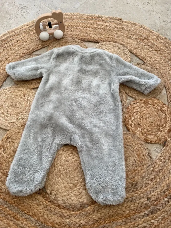 Surpyjama tout doux 3 mois - photo numéro 3
