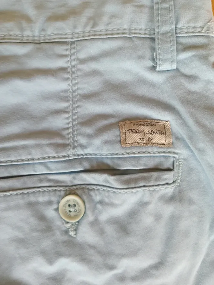 Short chino homme en coton Teddy Smith comme neuf - taille 27 (36-38) - photo numéro 9