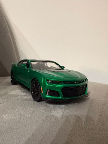 Chevrolet Camaro 1/24