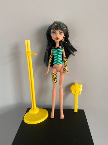 Cleo Wave 2