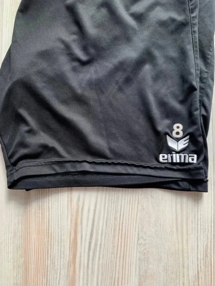 Short noir football taille S - photo numéro 8