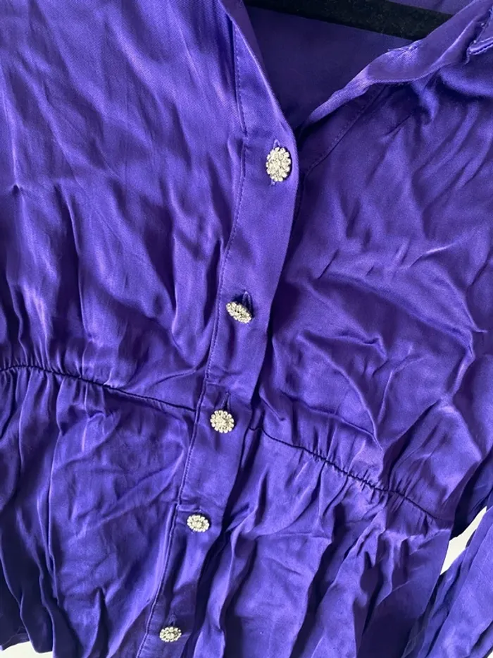 Chemise violette satinée - photo numéro 4