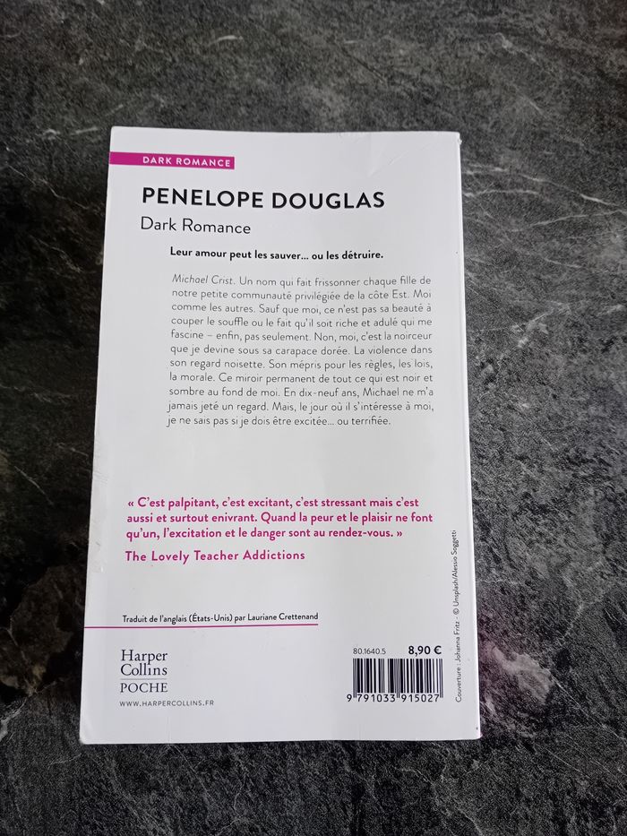 Livre Devil's Night Penelope Douglas - photo numéro 2