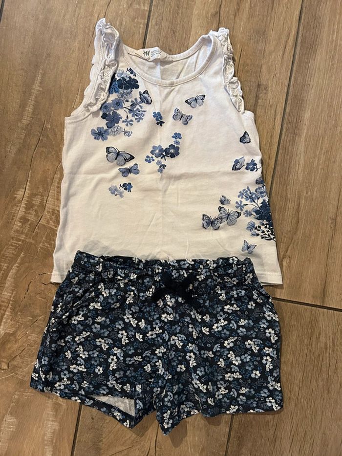 Très joli ensemble h&m 3/4 ans