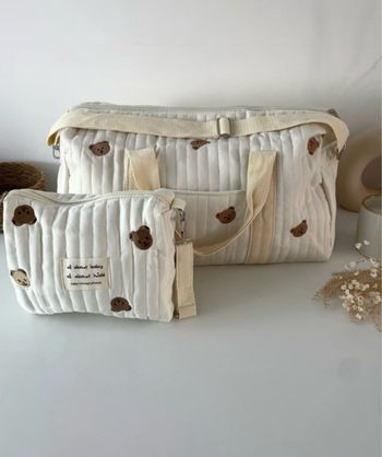 Sac à linge, plus trousse