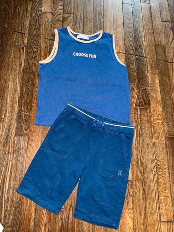 T-shirt Zara et short okaidi 8 ans