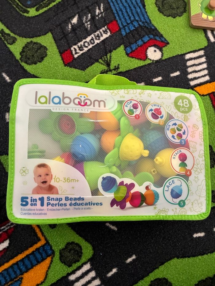Jeu créatif perles et accessoires Lalaboom 48 pièces - Enfant - A partir de 10 mois - Multicolore