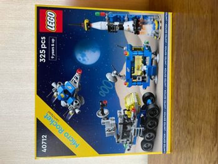 Lego La micro base de lancement de fusée (40712)