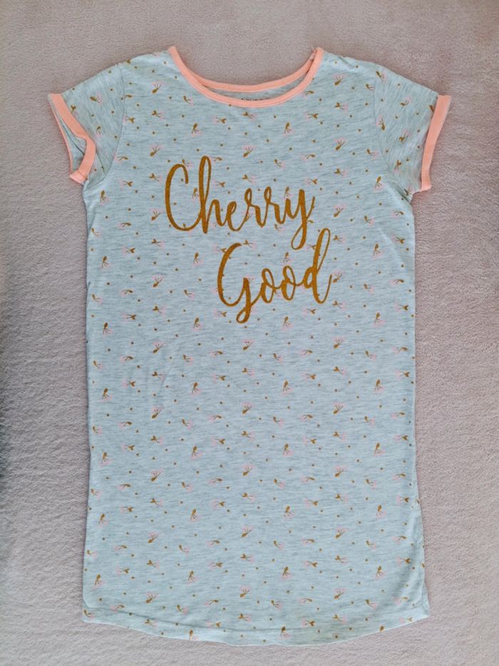 Chemise de nuit manches courtes 10 ans In Extenso gris clair motifs cerise doré et rose fluo