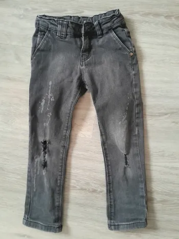 Jeans garçon taille 4 ans
