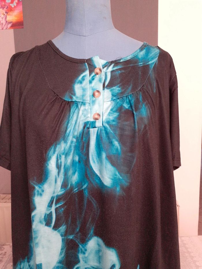 T shirt noir et vert turquoise Taille 3XL - photo numéro 2