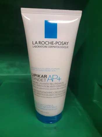 Crème lavante lipikar syndet