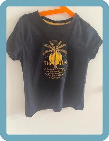 Très beau t-shirt manches courtes 6 ans kiabi