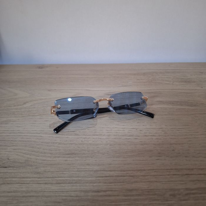 Lunettes de Soleil - Y2K Vintage 90s-2000s - Unisexe Sunglasses - Verres Teintés - photo numéro 2