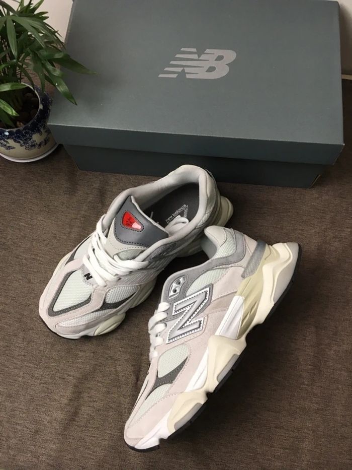 New Balance 9060 Taille 37 - photo numéro 2