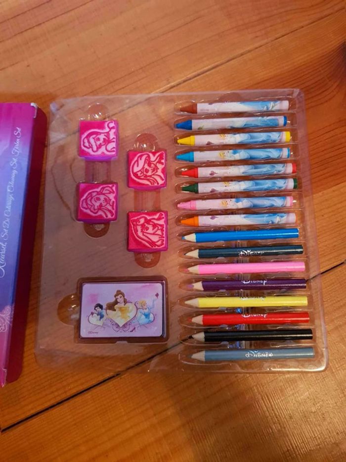 Set  de  coloriage disney princesses - photo numéro 2
