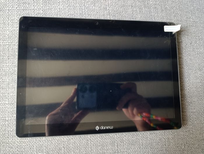 Tablette Danew DSlide 1021