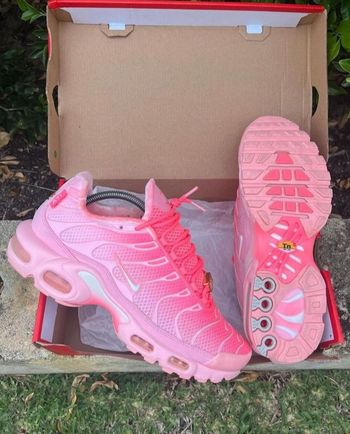 Nike tn Atlanta rose 29