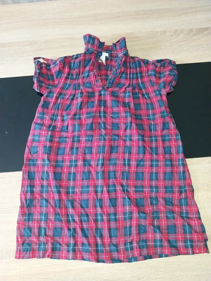 Robe à carreaux