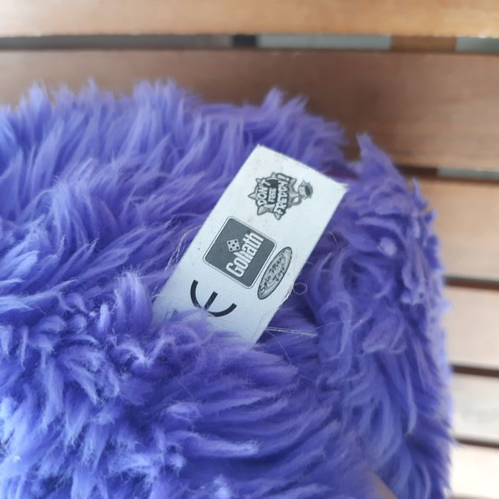 Peluche parlante My Pet Monster 2001 – Fonctionne en français – Collector avec menottes - photo numéro 5