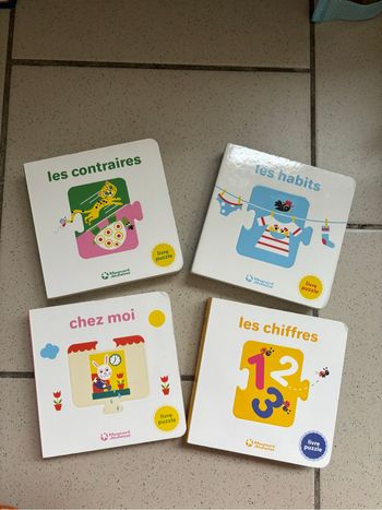 Lot de 4 livres puzzle
