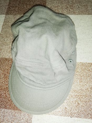 Casquette 6 mois grise