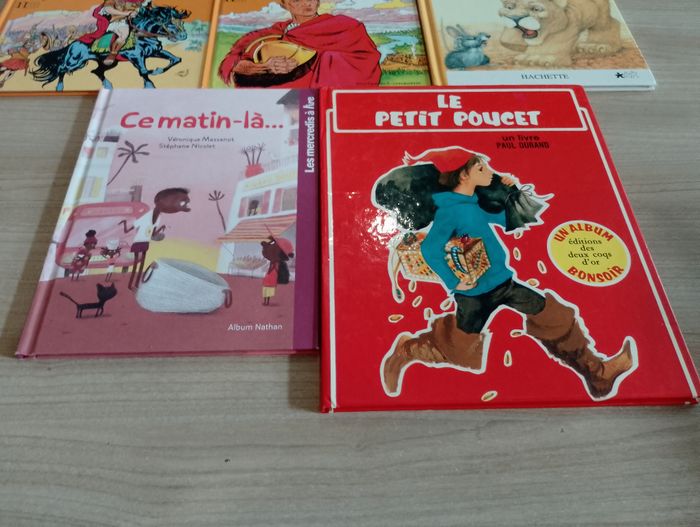 Lot de 5 livres "pour enfants divers"(6) - photo numéro 3