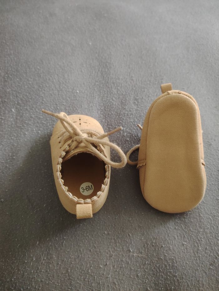 Chaussure bébé 17 - photo numéro 2