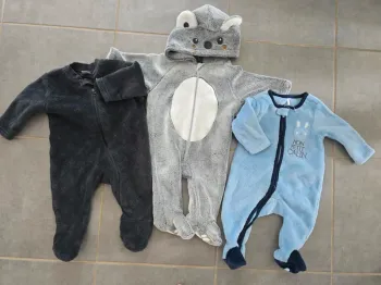 Lot de 3 pyjamas polaire