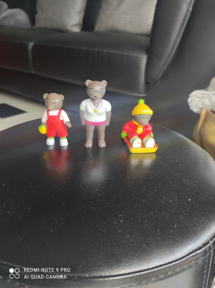 Lot figurines petit ours brun