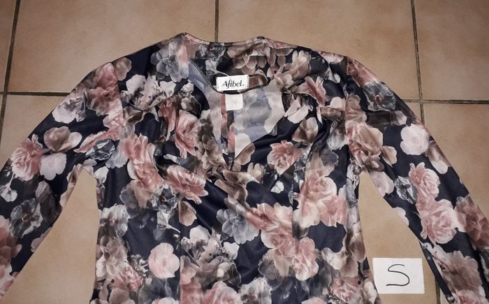 Robe taille S - photo numéro 2