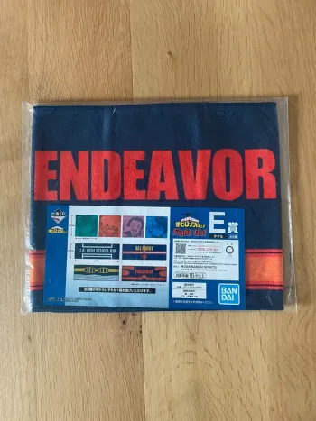 My Hero Academia – Serviette Longue Endeavor Ichiban Kuji Fight On! 60 x 21 cm