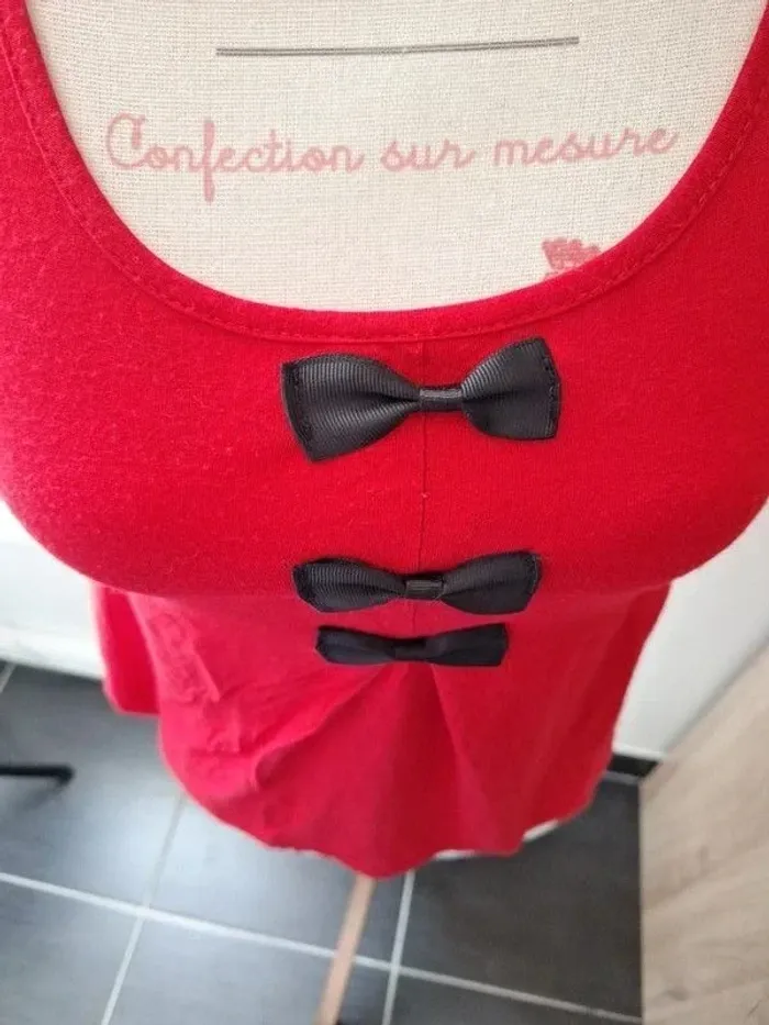 Top rouge - photo numéro 5