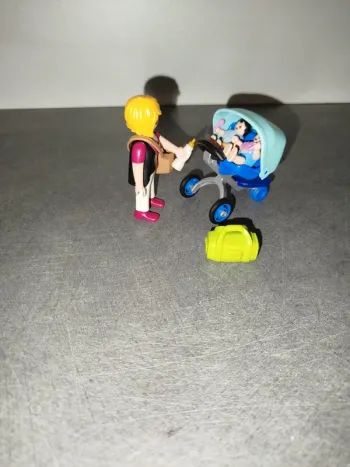 Playmobil maman de jumeaux