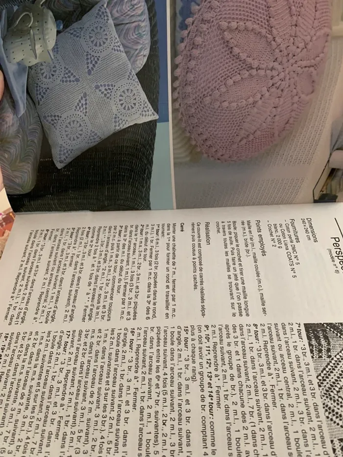 Coussins et dessus de lit au crochet - photo numéro 2