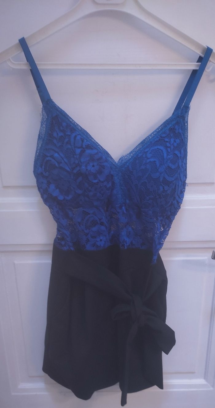 Combi short bleu dentelle et noir