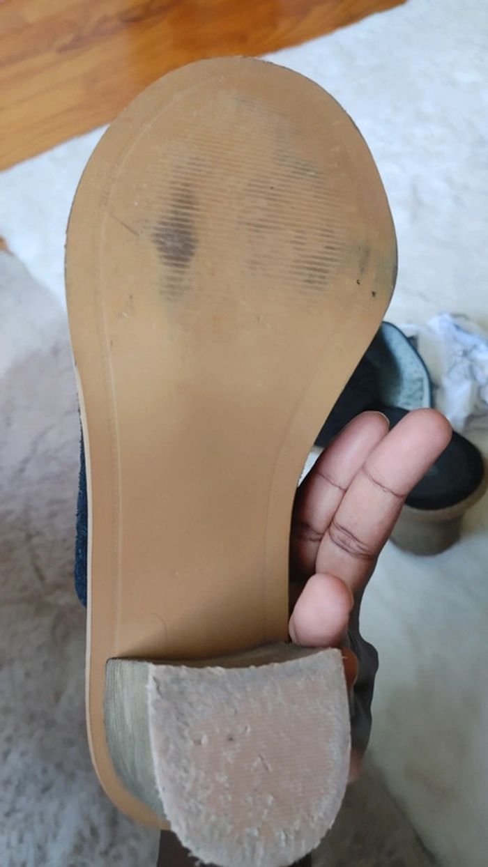 Mule en cuir daim noire talon 8 cm - photo numéro 15